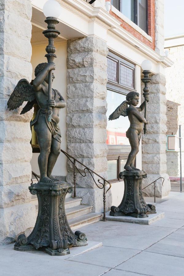 Belvada Hotel Тонопа Экстерьер фото
